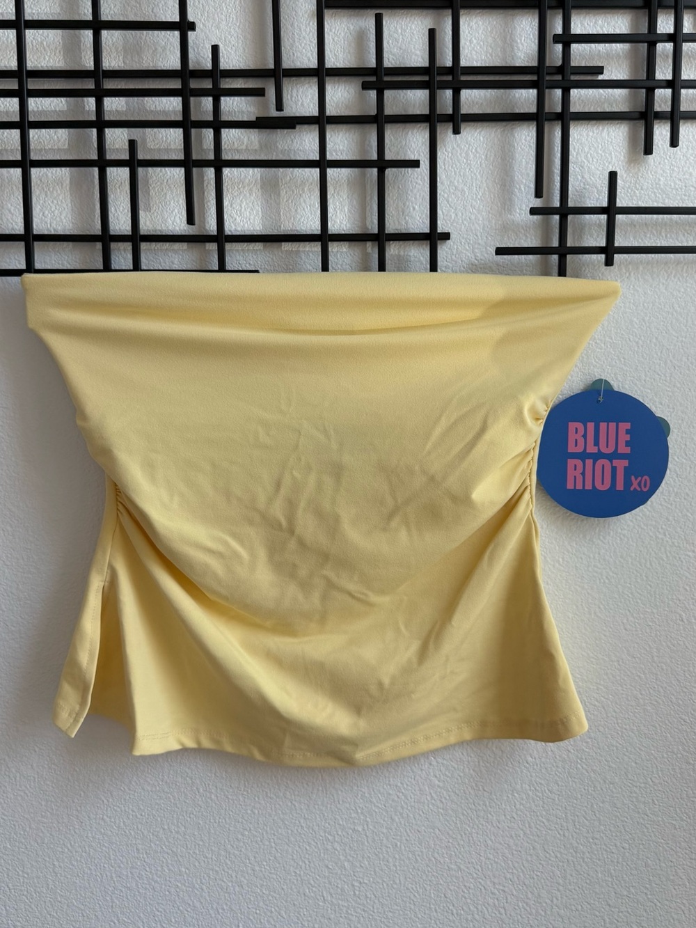 Blue Riot XO Yellow Strapless Ruched Tube Top Size M NWT